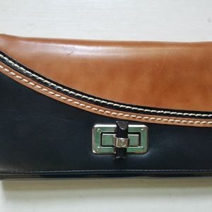 White House Black Market Bags - Clutch purse with removable chain strap White House Black Market Bags - Clutch purse with removable chain strap